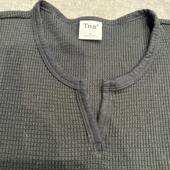 TNA Thermal Notch tshirt - Picture 4 of 6